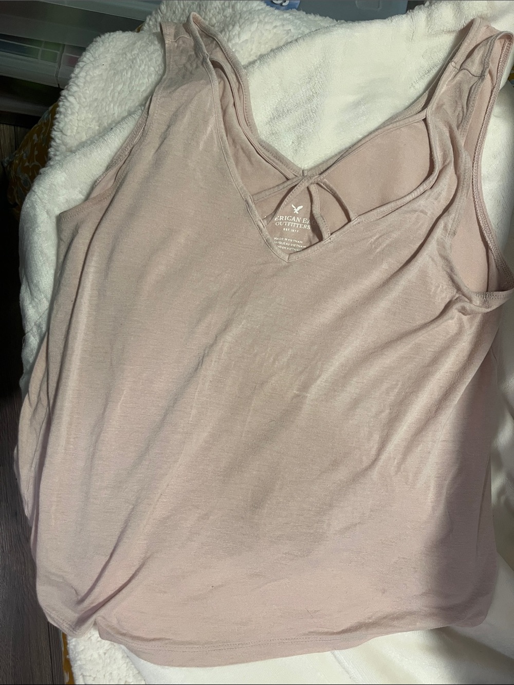 American Eagle Outfitters Blush Pink V‑Neck Strappy Tank